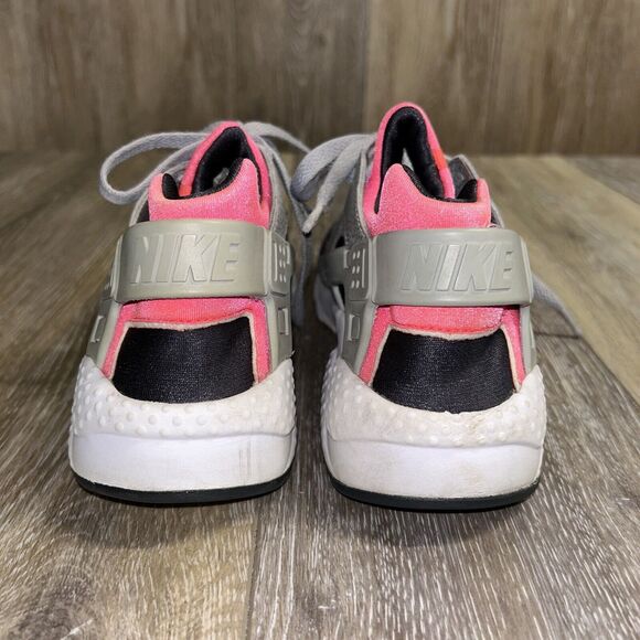 Nike Huarache Run Youth US Size 5Y Hot Punch Pink Wolf Gray 654280-600 Shoes - Picture 7 of 11